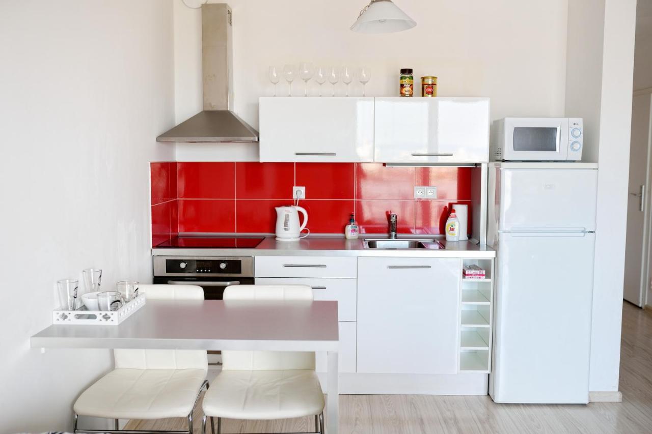 Apartman Centroom 皮耶什佳尼 外观 照片